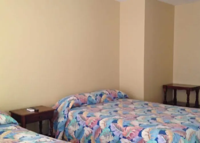 Hotel Flor De Itabo 2*